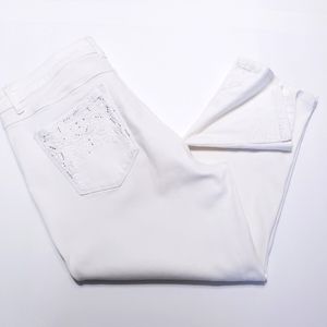 Gloria Vanderbilt Jordan All Around Slimming Capri Jeans (6)